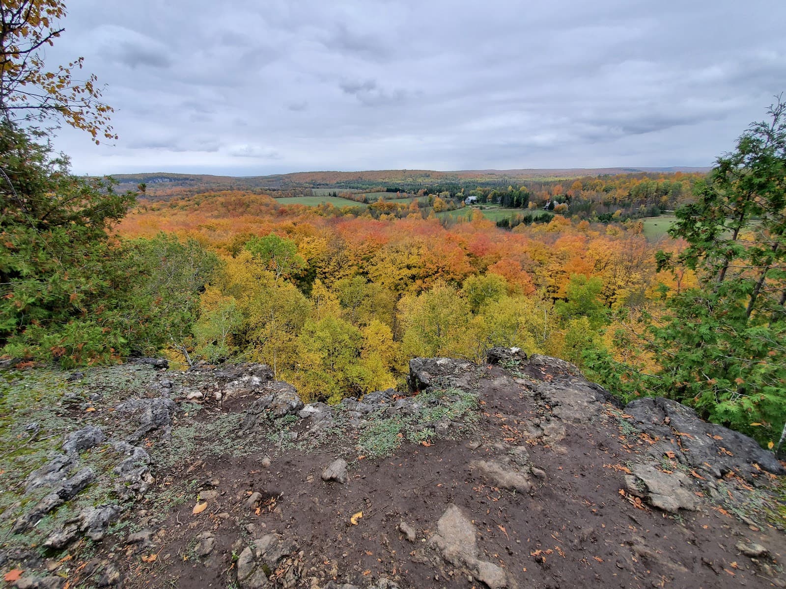 Duncan Escarpment Provincial Park & Nature Reserve - Image 1