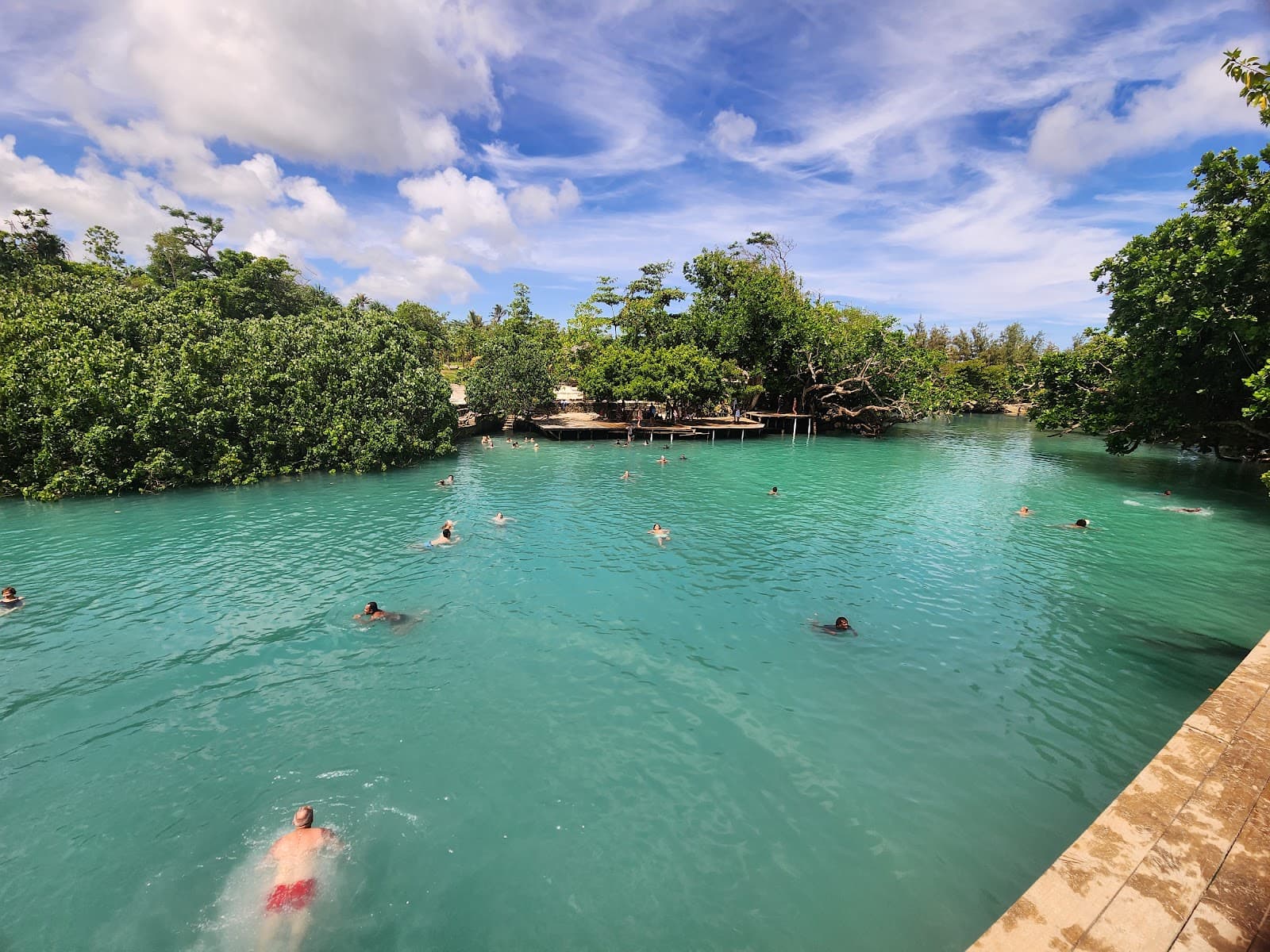 Blue Lagoon Efate - Image 1