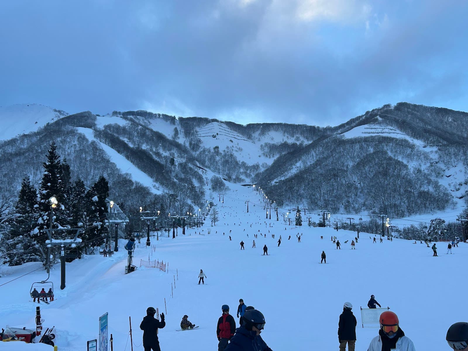 Hakuba Goryu Snow Resort - Image 1