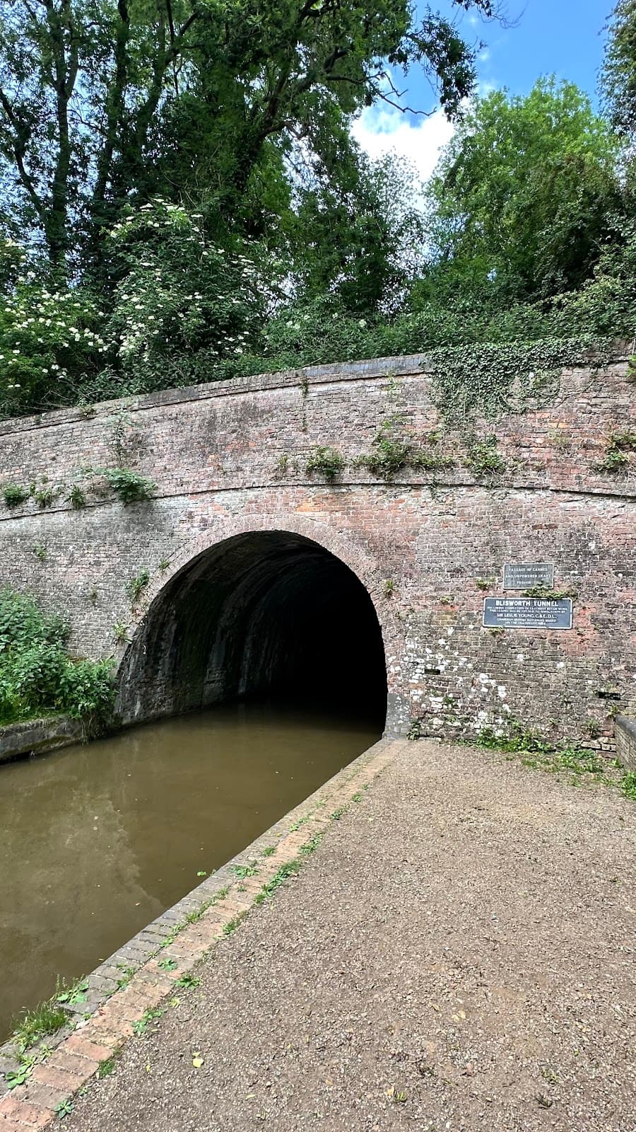 Blisworth Tunnel (South Portal) - Image 1