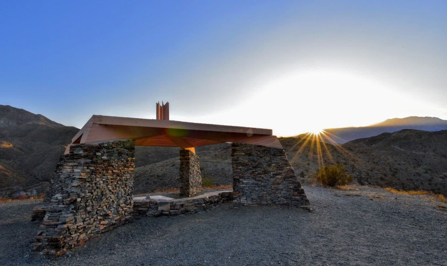 Bighorn Overlook Trail - Image 1