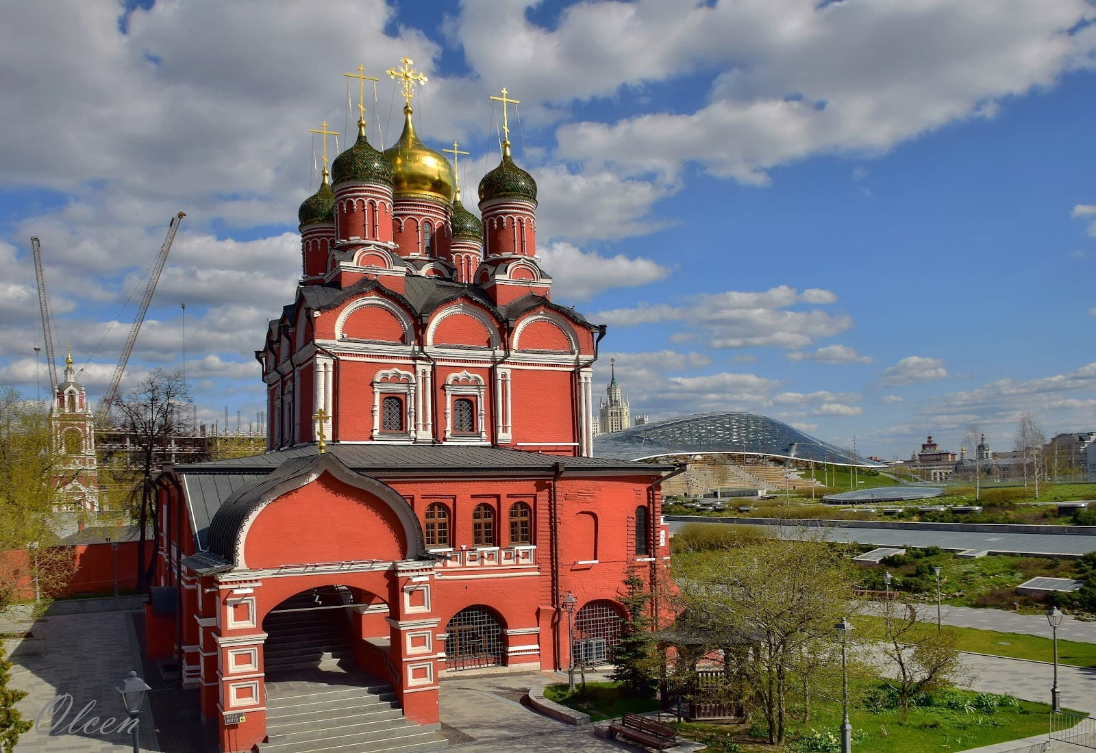 Varvarka Street Moscow - Image 1