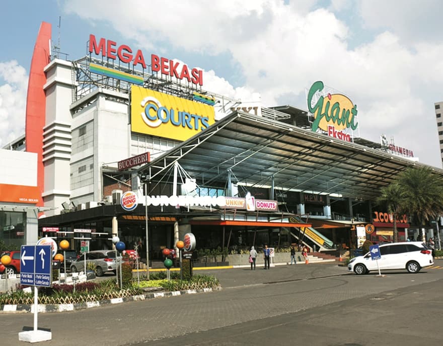 Mega Bekasi Hypermall - Image 1