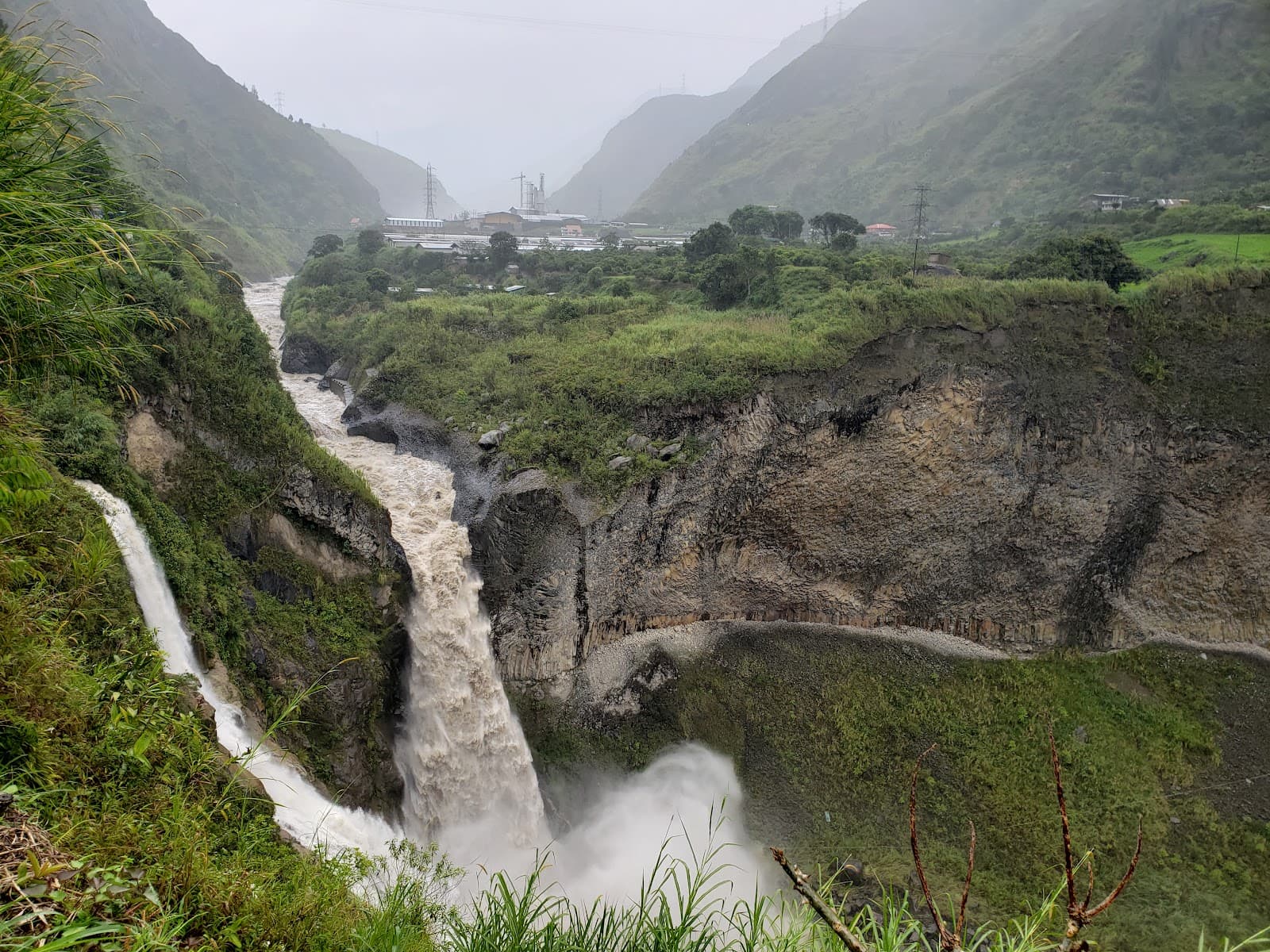 Agoyán Waterfall Ecuador - Image 1
