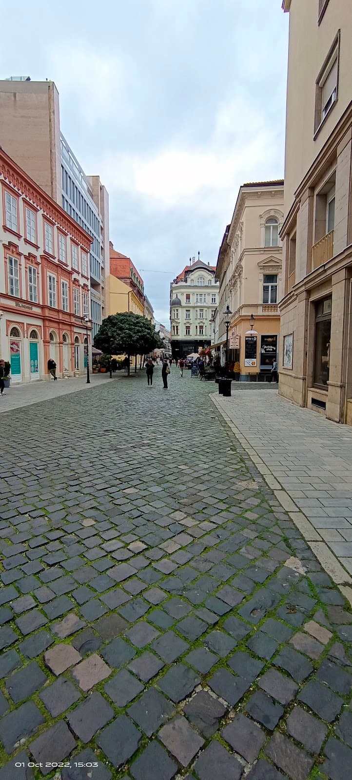 Laurinská Street - Image 1