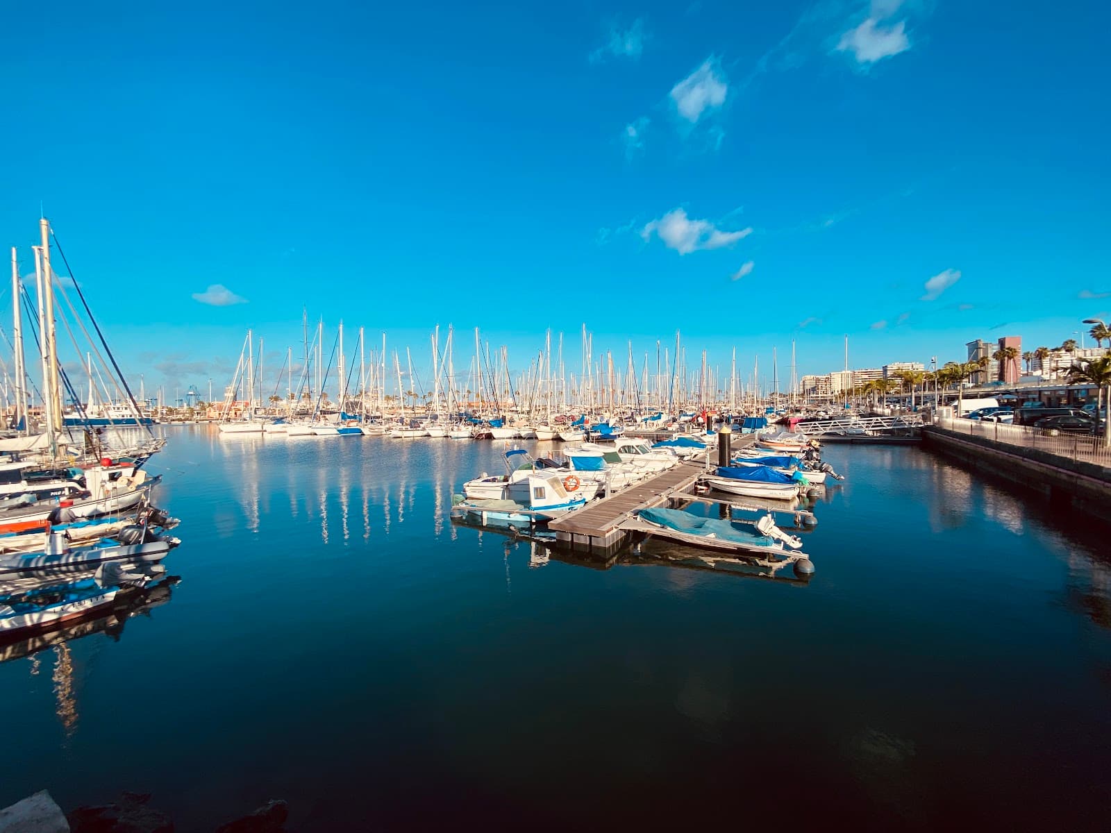 Muelle Deportivo Marina - Image 1