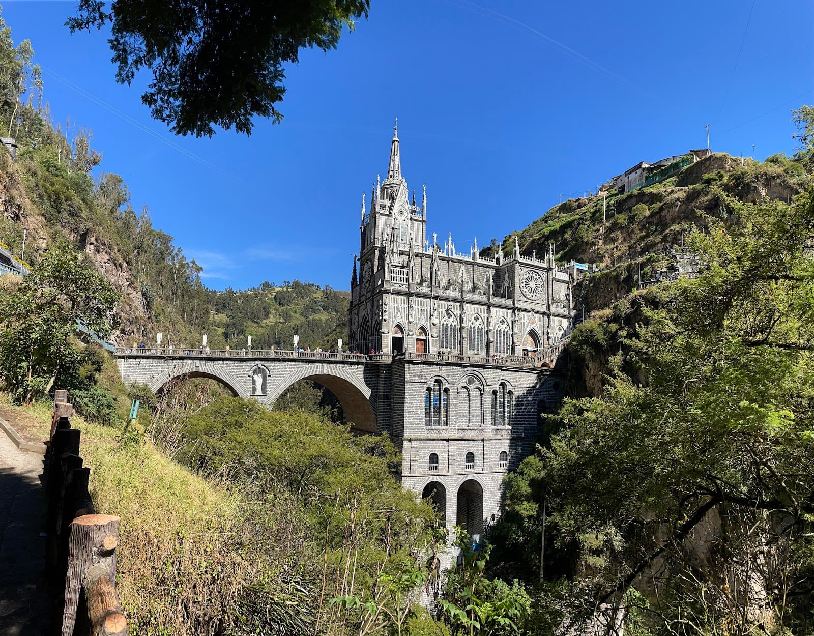 Santuario de Las Lajas (Ipiales) - Image 1