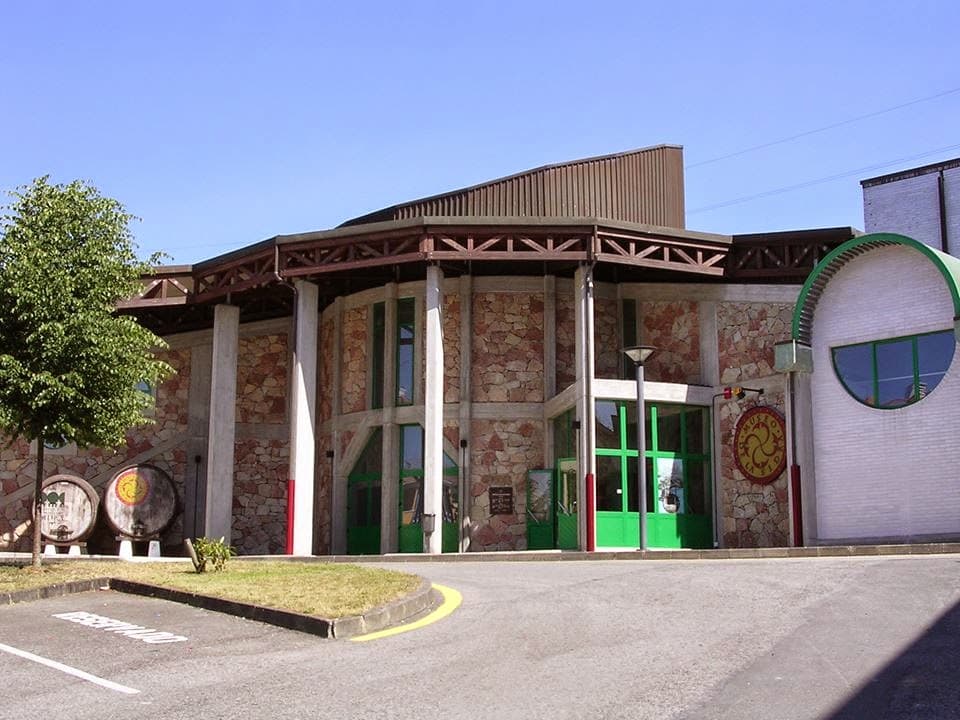 Museo de la Sidra de Asturias (Nava) - Image 1