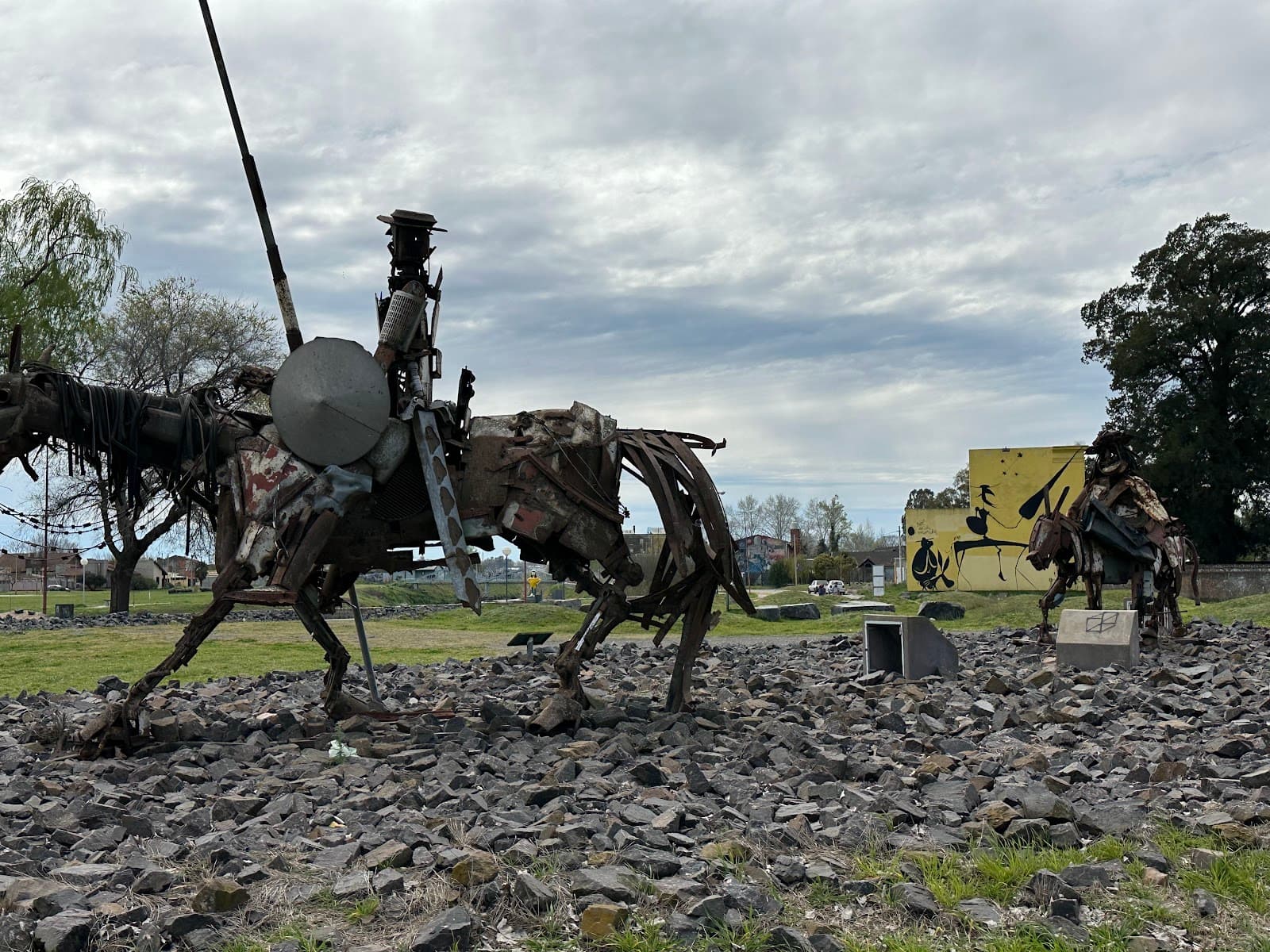 Murales Quijotescos de Azul - Image 1