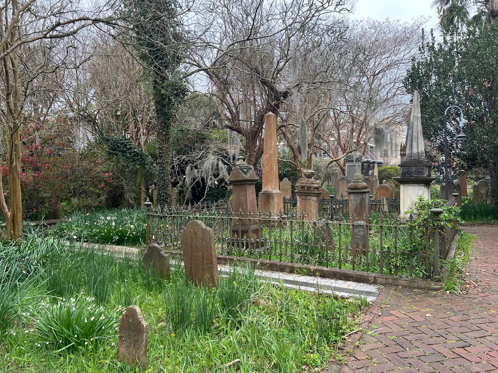 English Garden Ambiance
