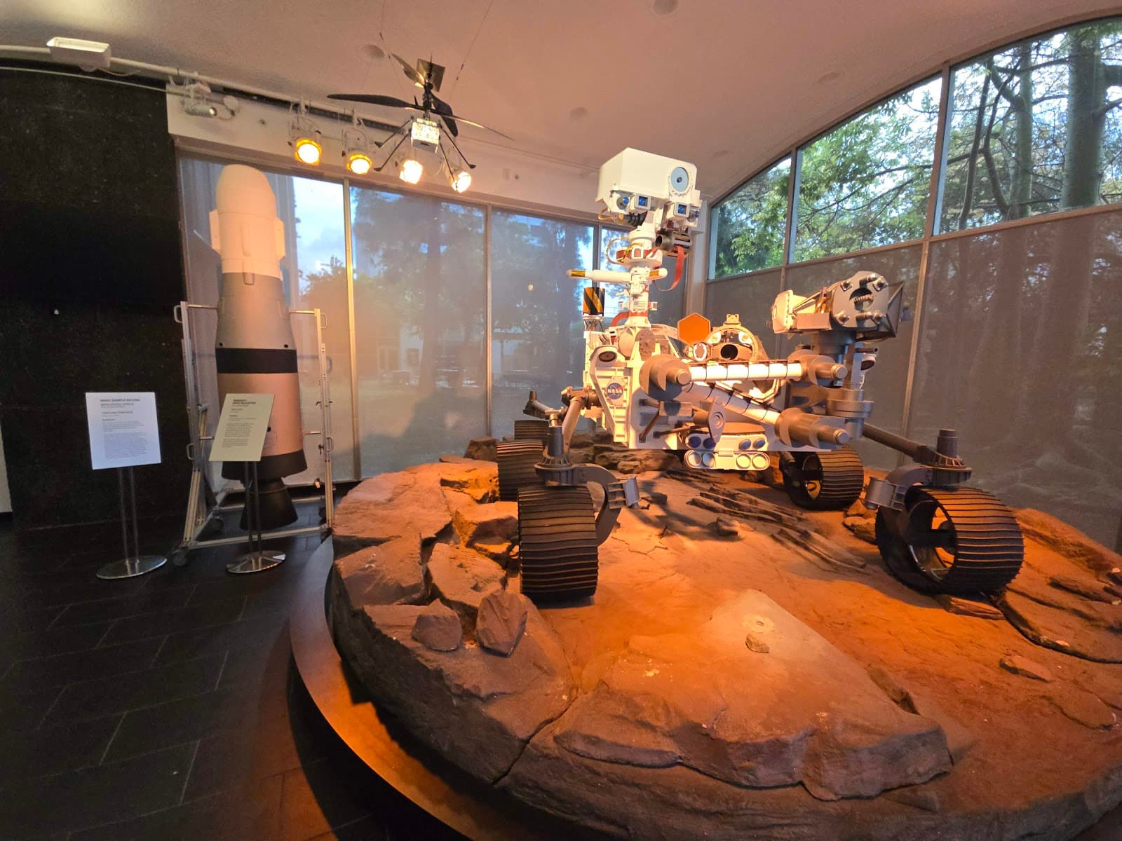 Jet Propulsion Laboratory Visitor Center - Image 1