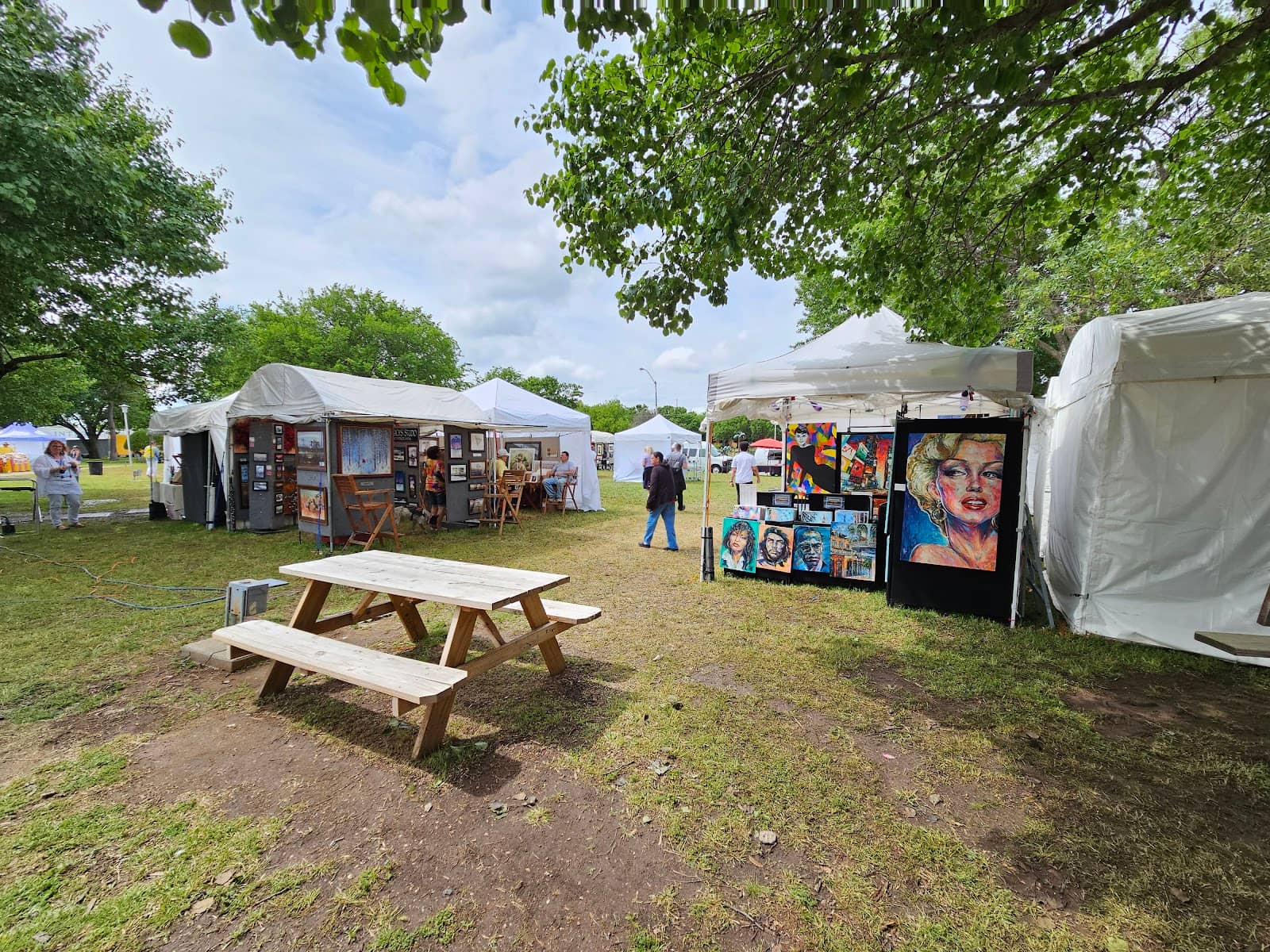 Live Music Stages