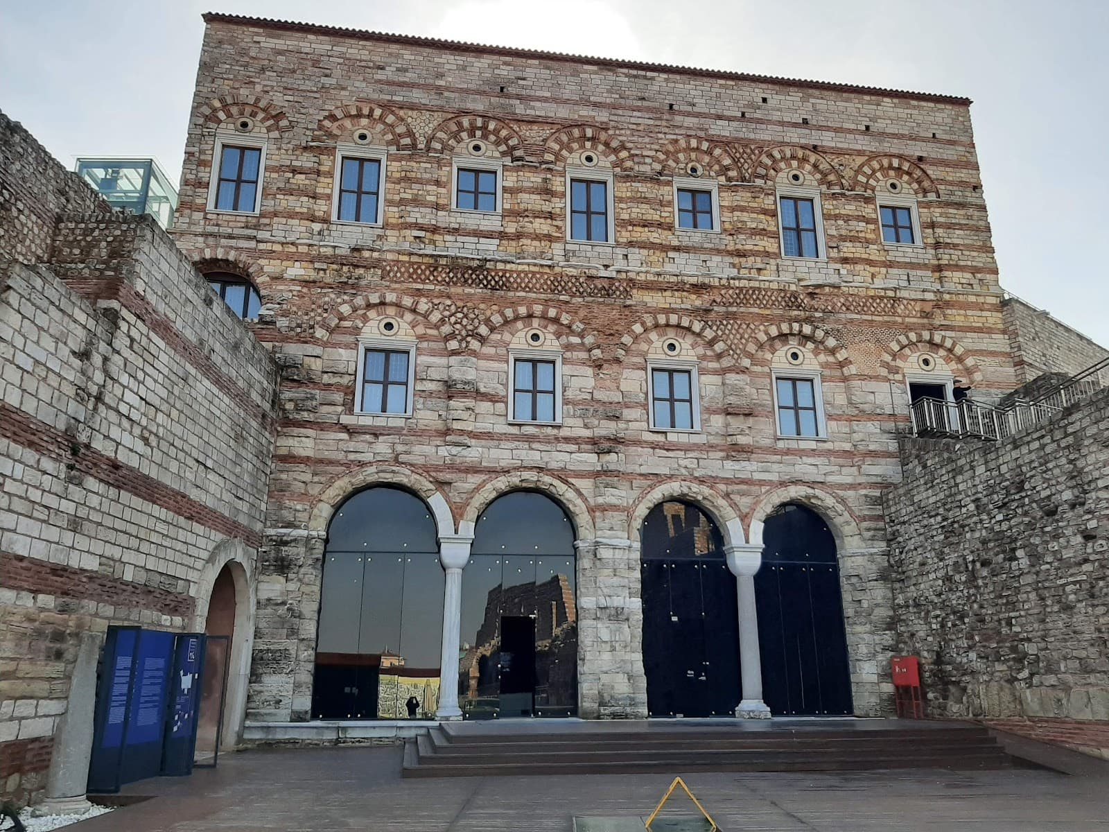 Tekfur Palace - Image 1