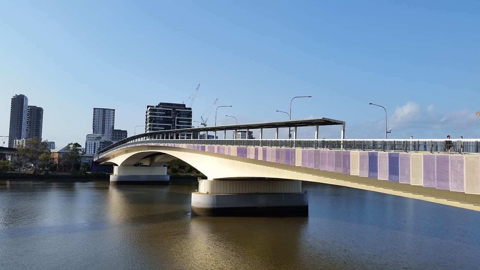 Go Between Bridge Brisbane - Image 1