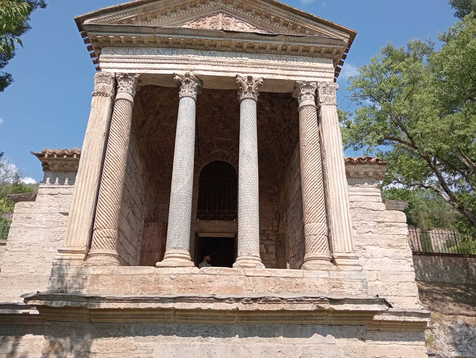 Clitunno River Setting