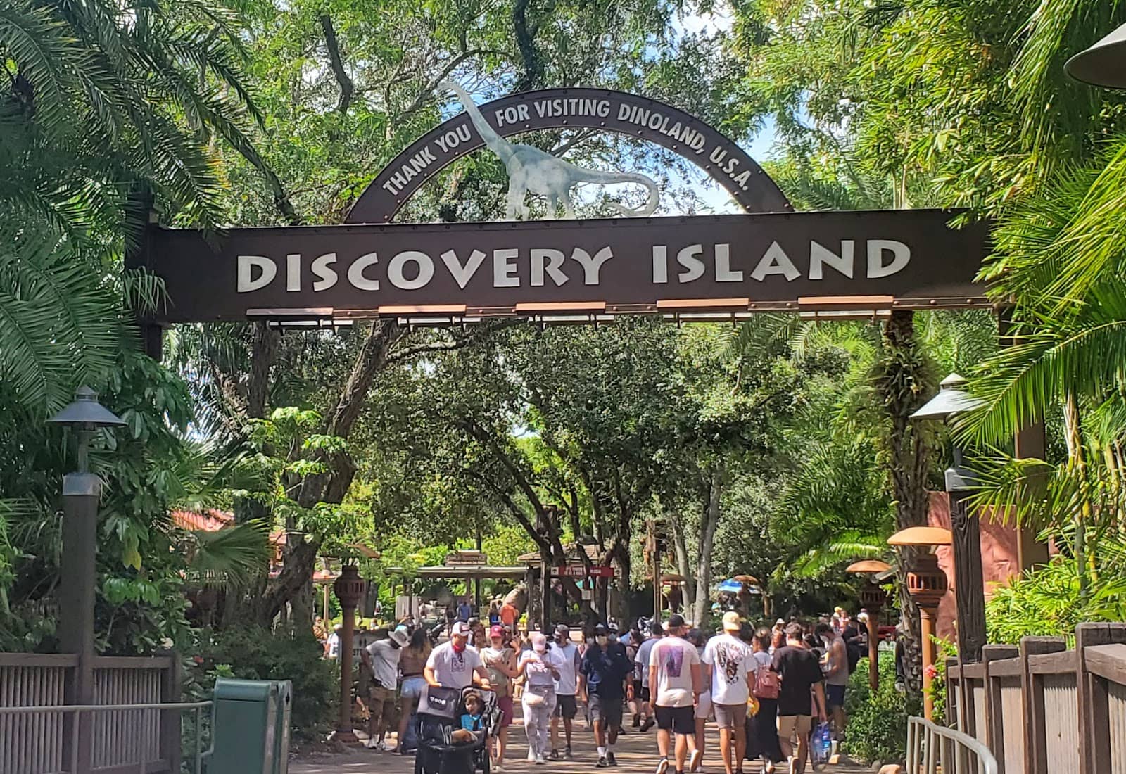 Chester & Hester's Dino-Rama