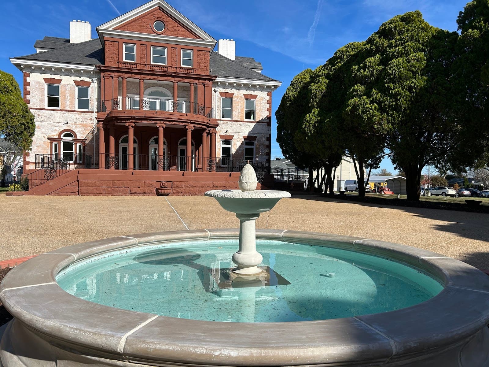 Annaburg Park - Image 1