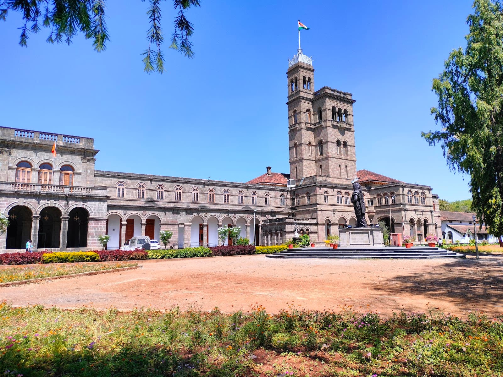 Savitribai Phule Pune University - Image 1