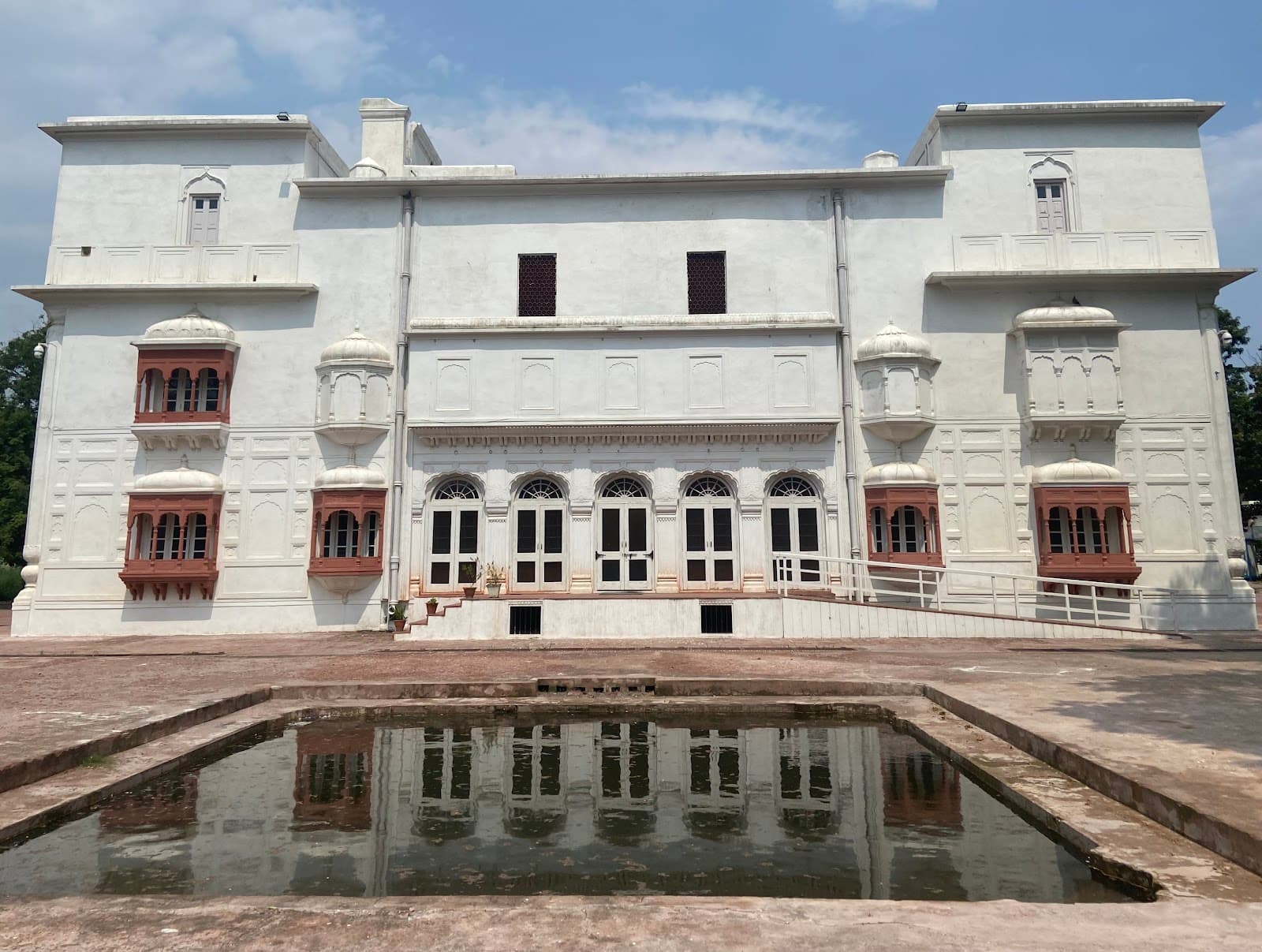 Maharaja Ranjit Singh Summer Palace - Image 1