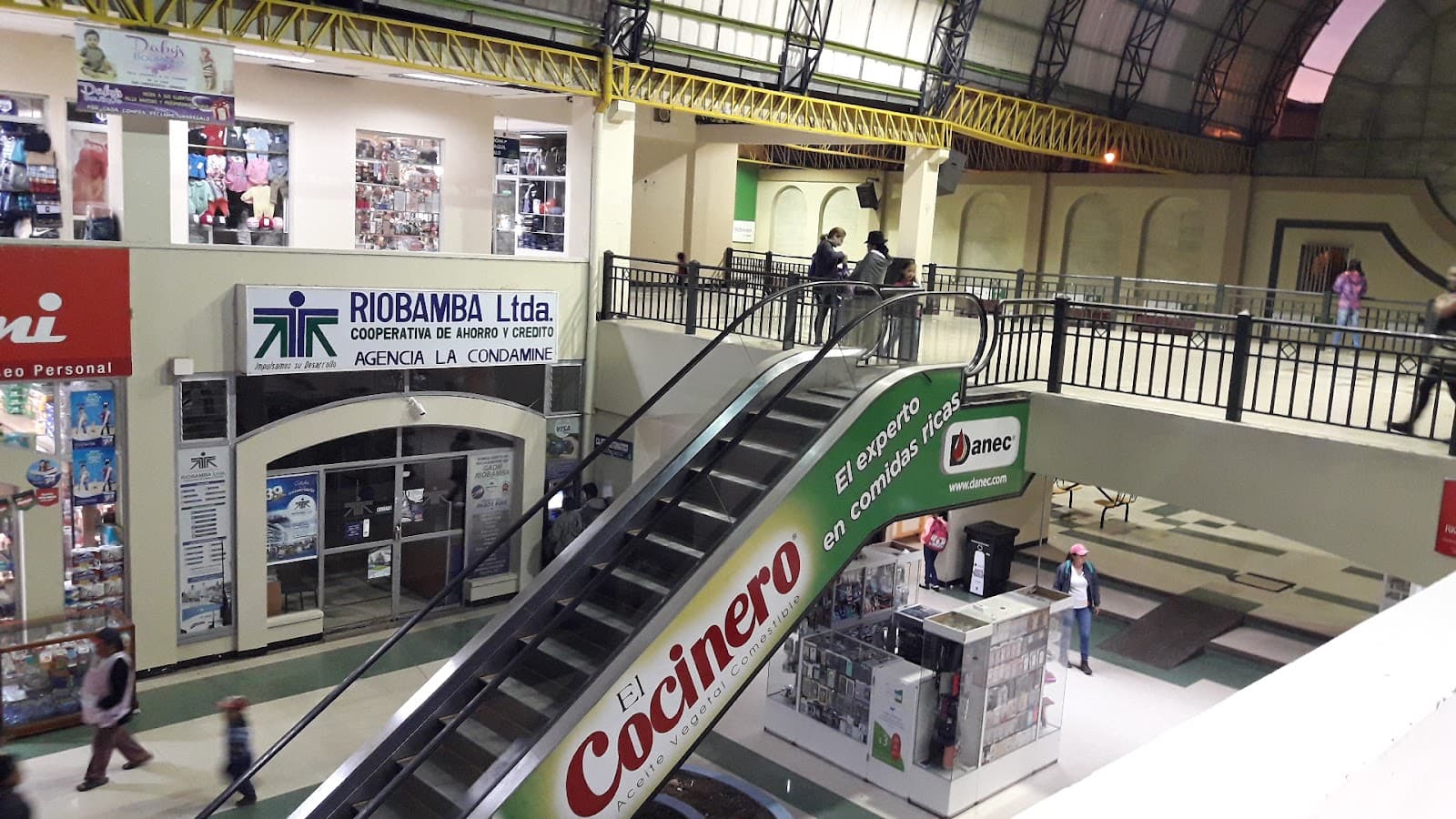 Barrio La Condamine - Image 1