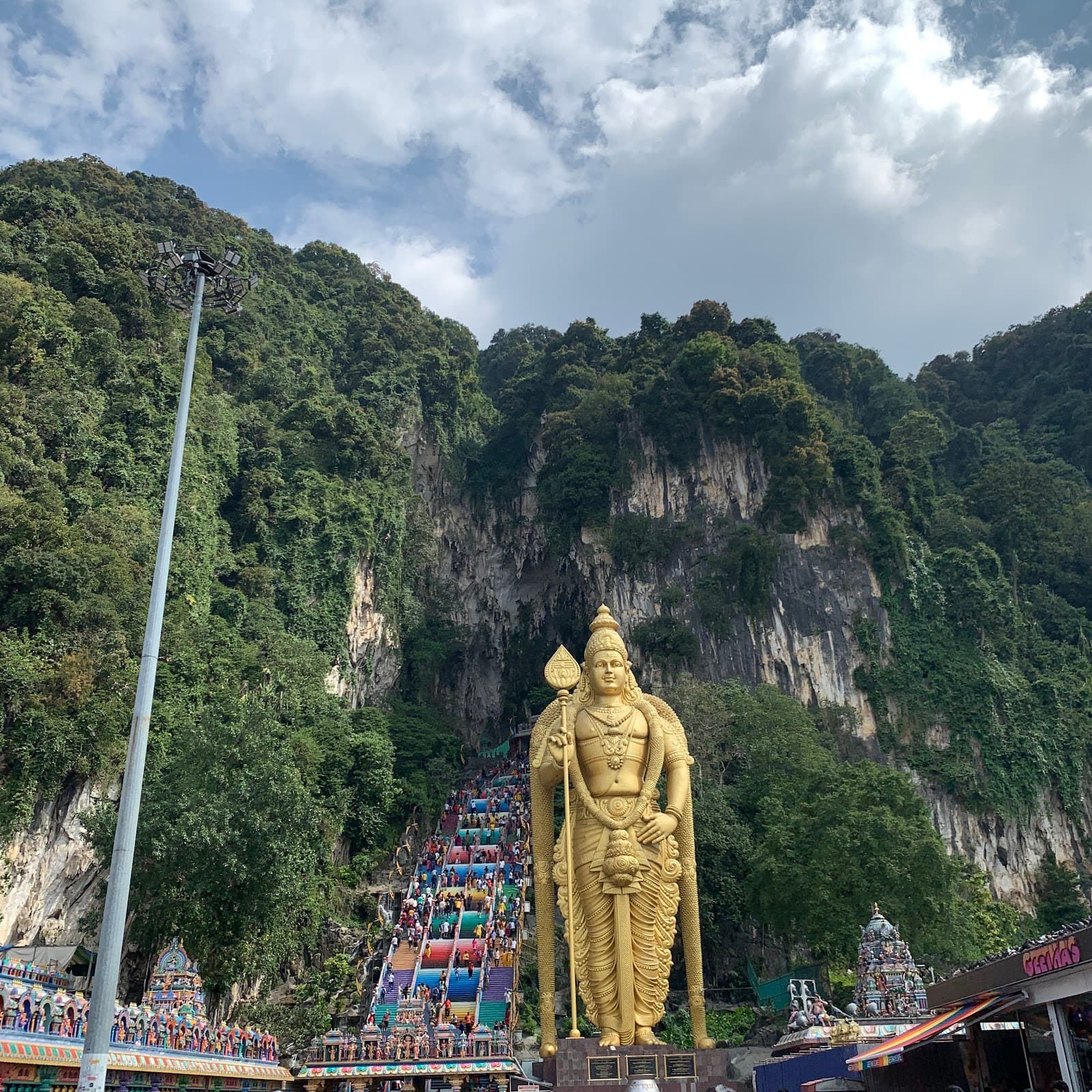 KTM Komuter Line (Batu Caves Station) - Image 1