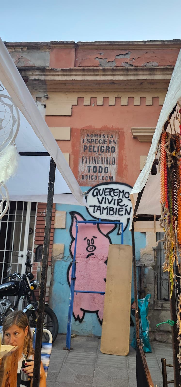 Paseo de las Artes Crafts Fair - Image 1