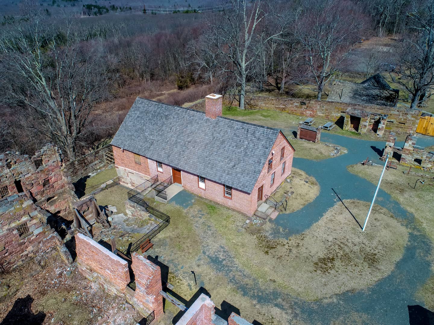 Historic Grounds & Ruins
