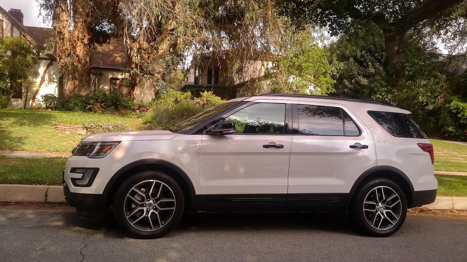 Bungalow Heaven Historic District - Image 1