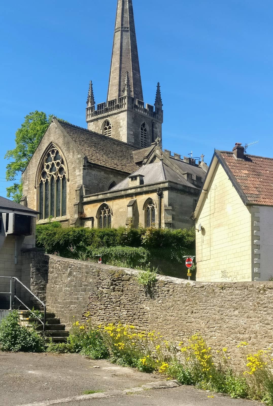 Cobbled Streets & Valleys