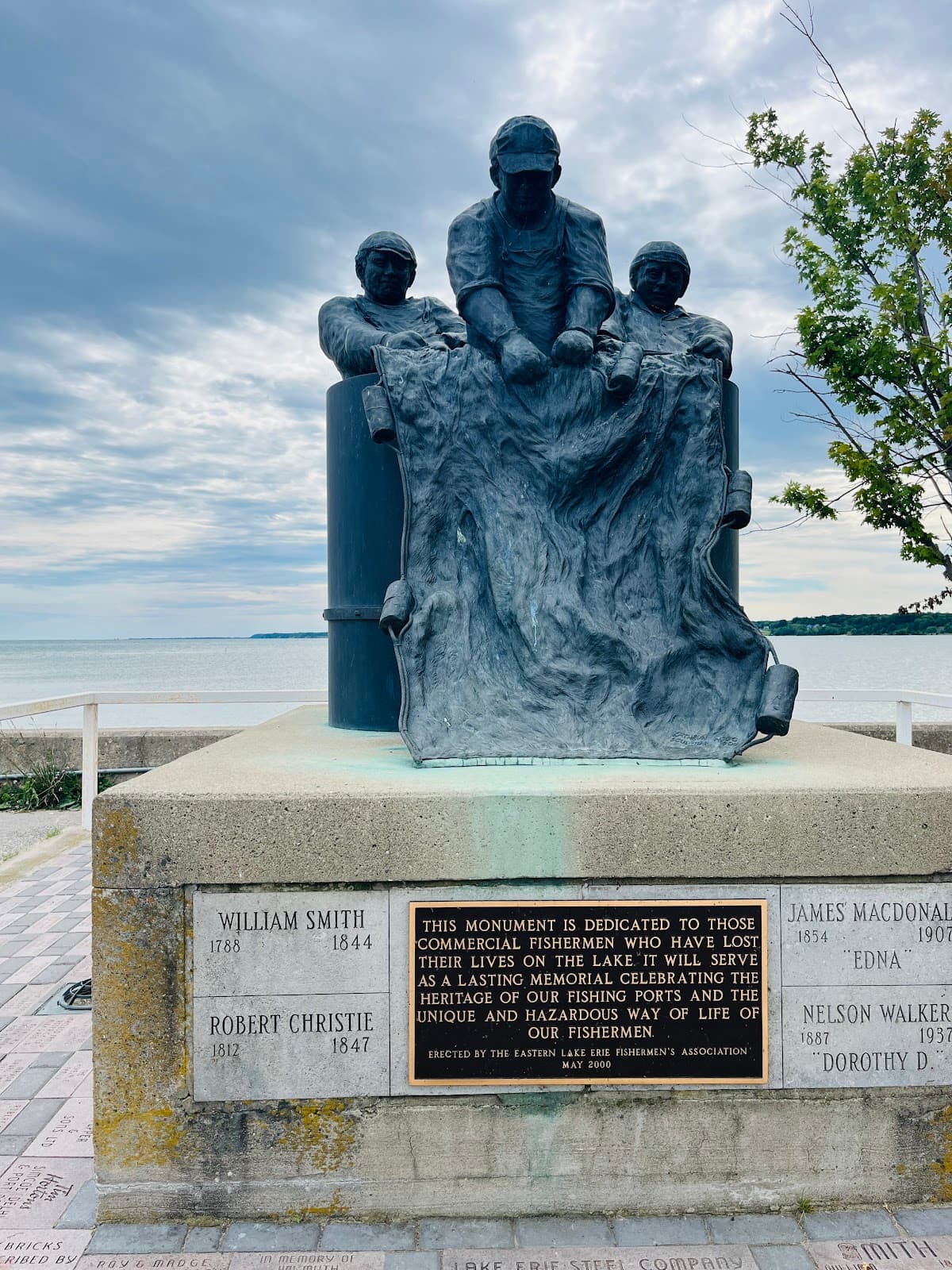 Fishermen's Memorial - Image 1