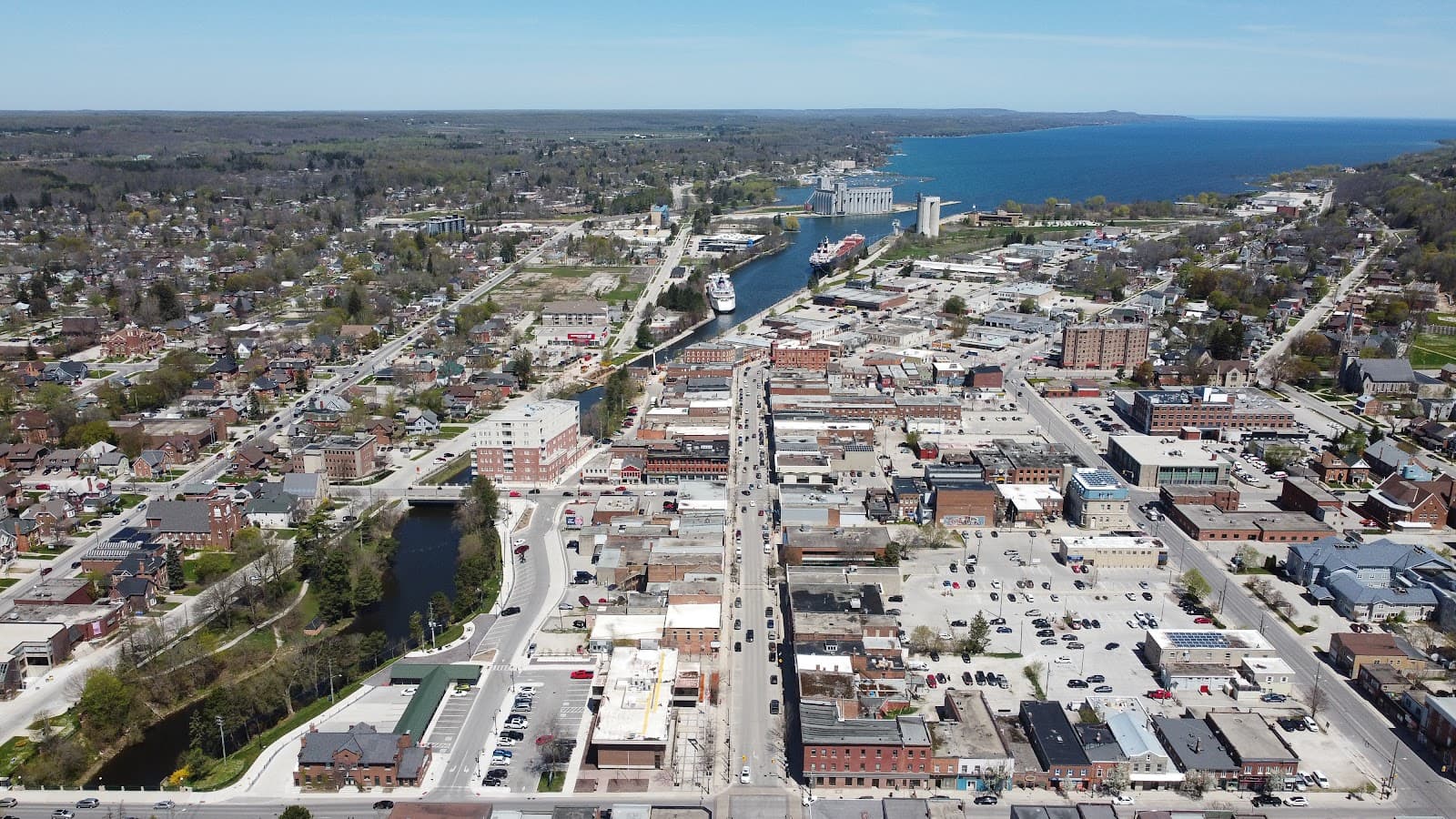 Downtown River District - Image 1