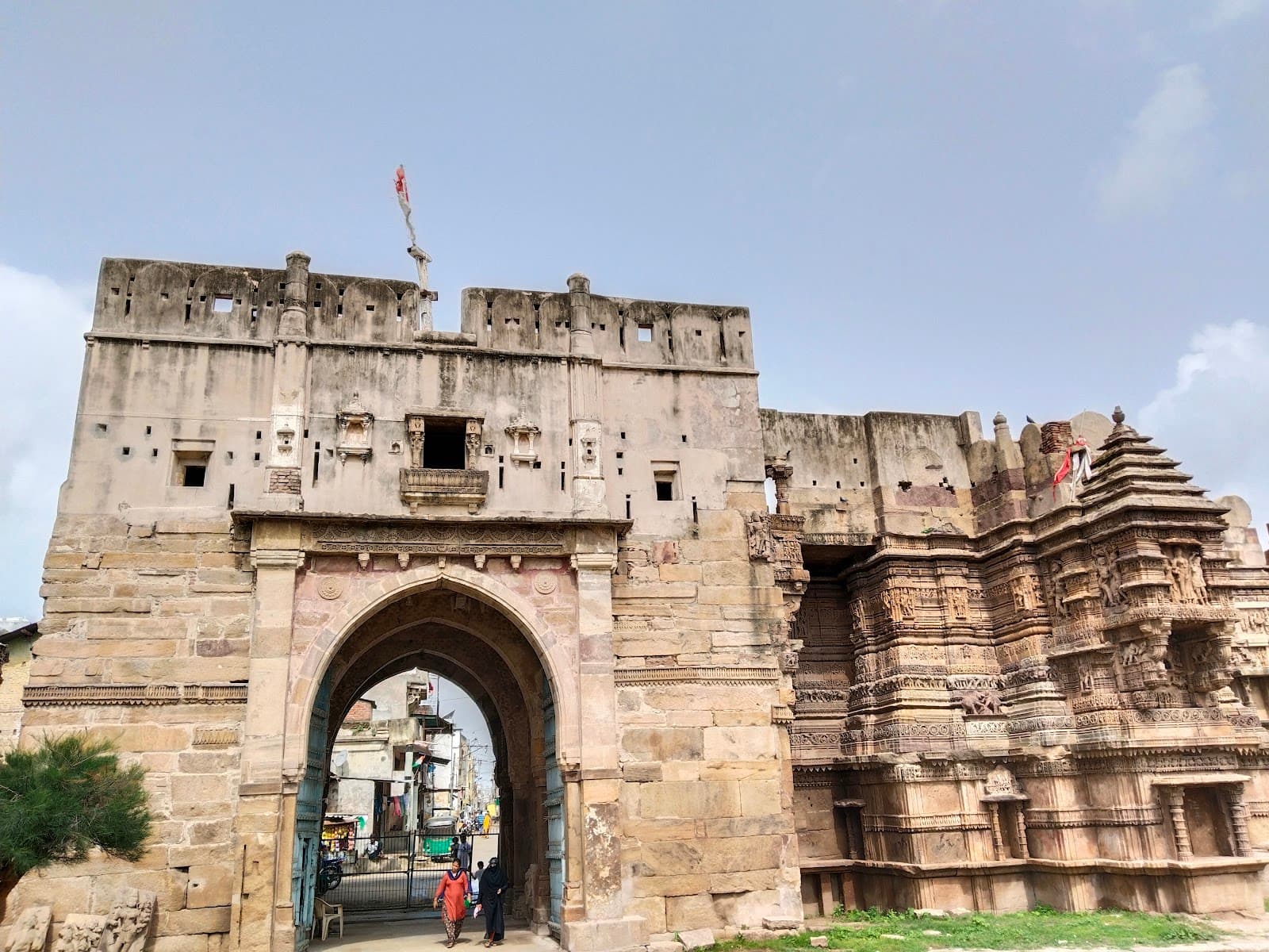 Hira Gate Dabhoi - Image 1