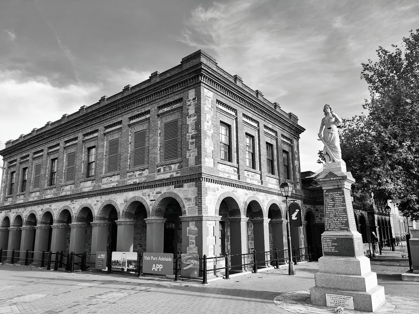 Port Adelaide Street Art Trail - Image 1