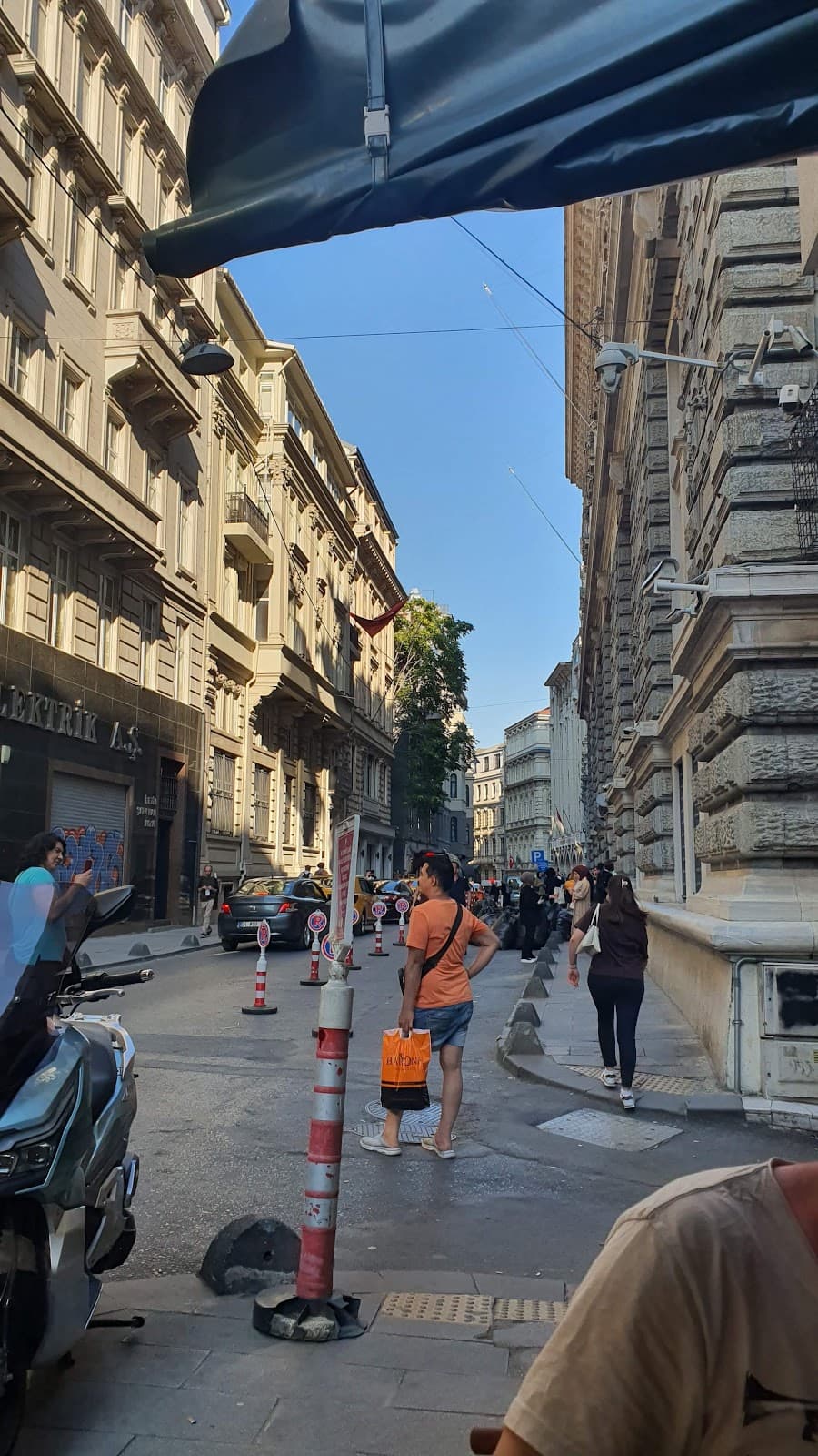 Bankalar Caddesi Istanbul - Image 1