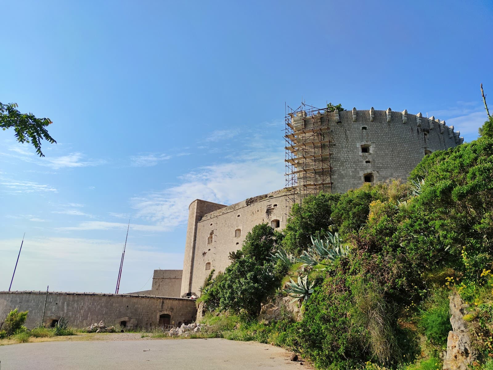 Fort Punta Oštro Prevlaka - Image 1