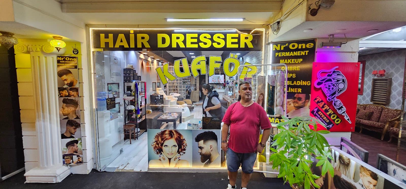 Lara Night Market - Image 1