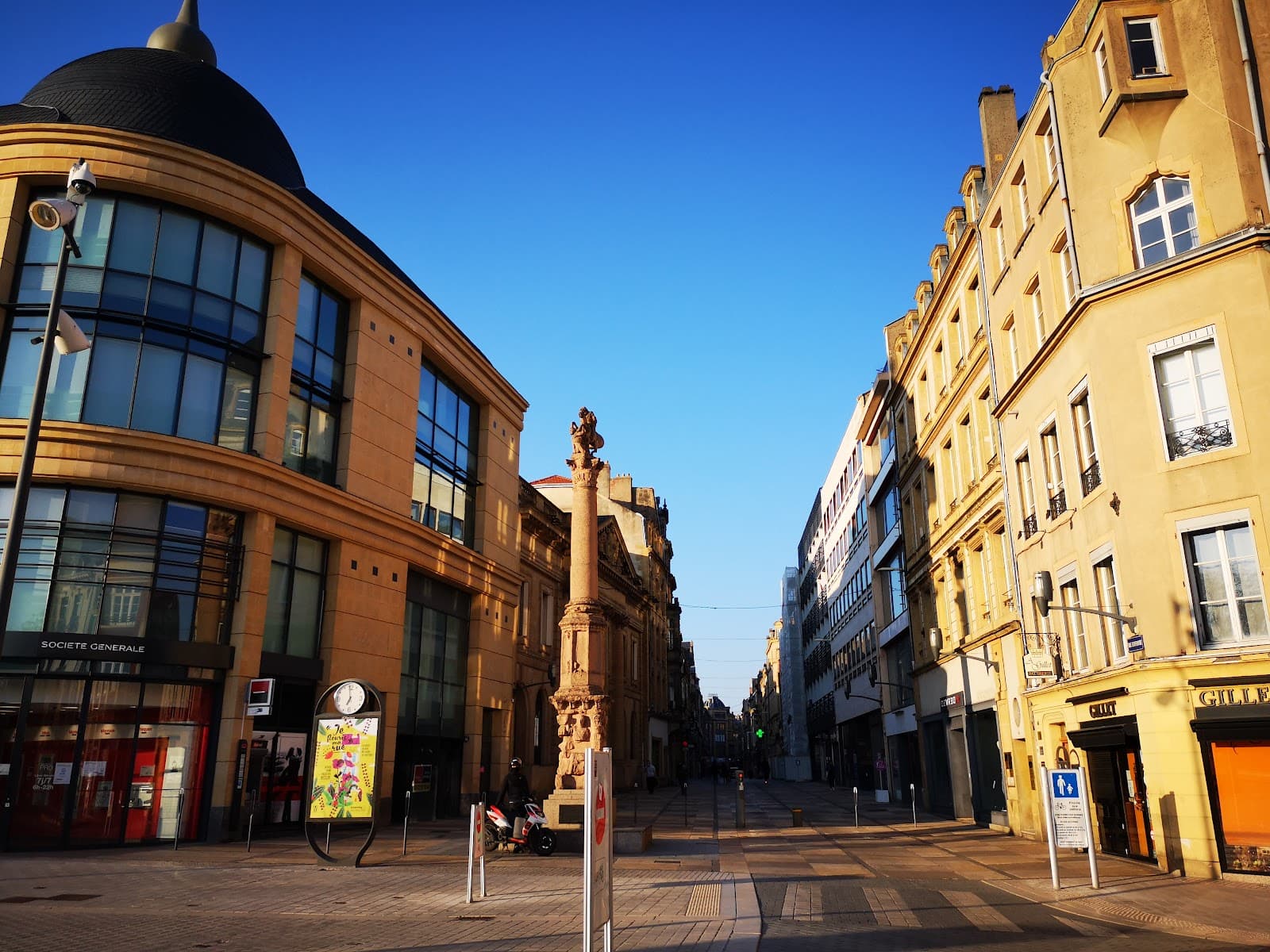 Rue Serpenoise Metz - Image 1