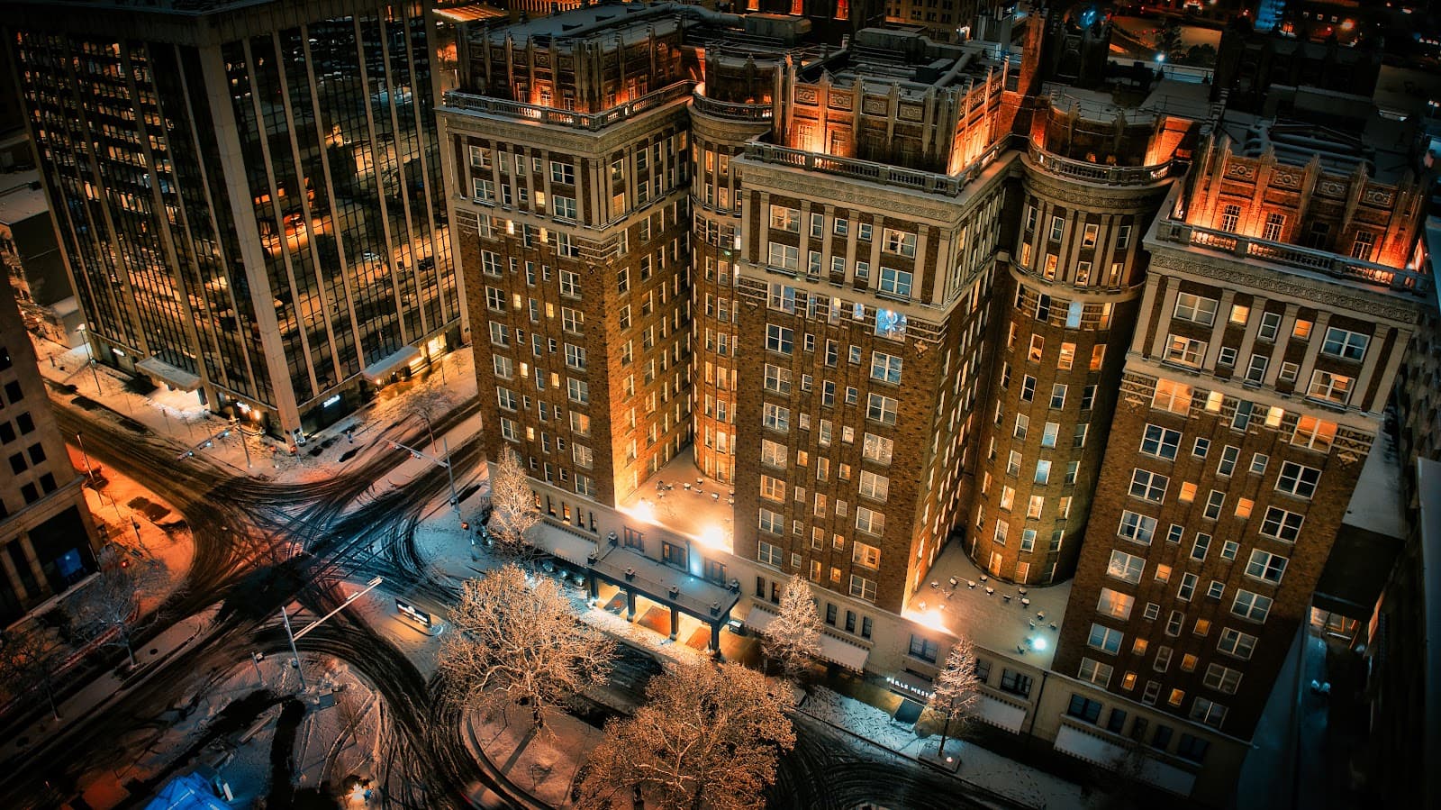 Skirvin Hilton Hotel - Image 1