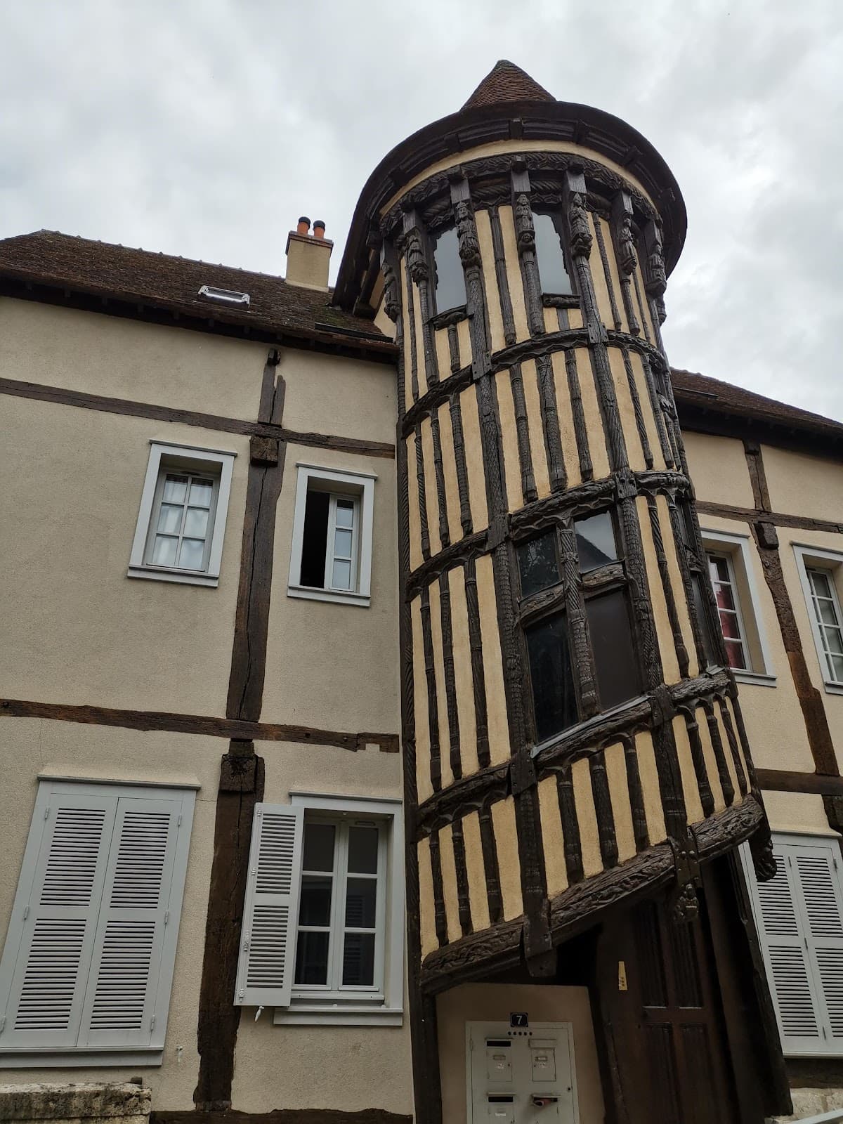 Rue des Écuyers - Image 1