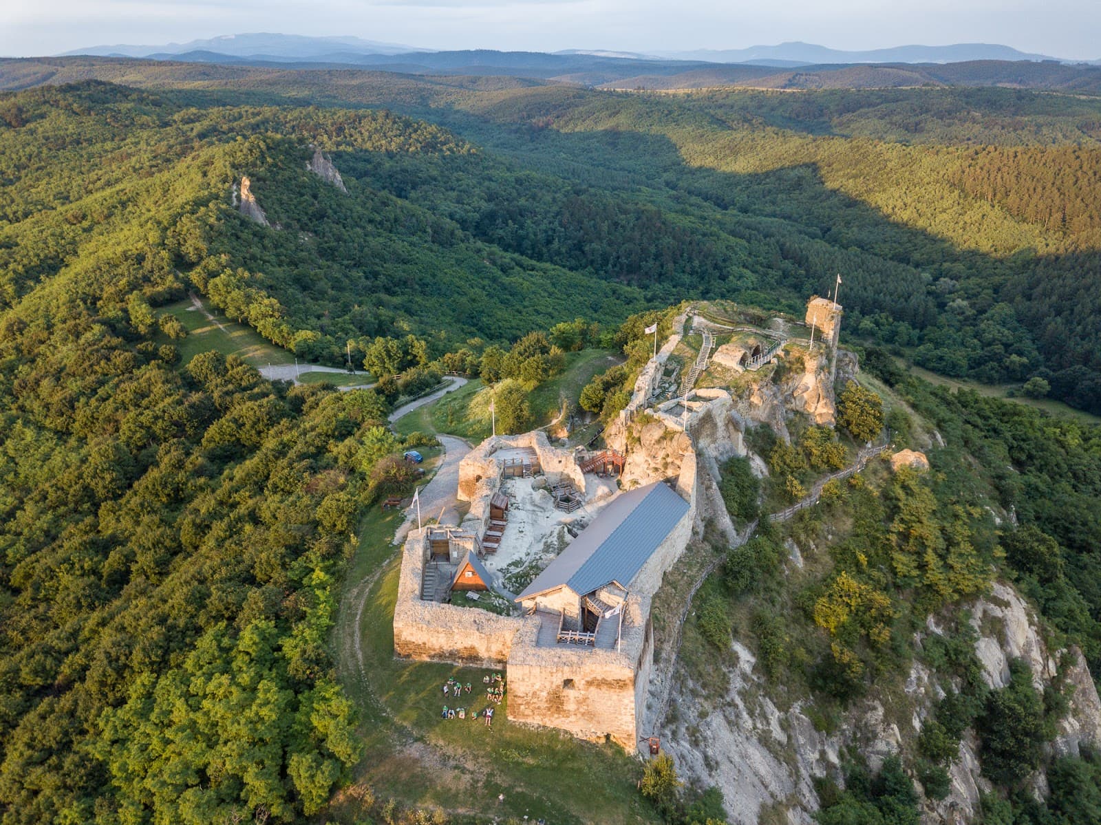 Sirok Castle - Image 1
