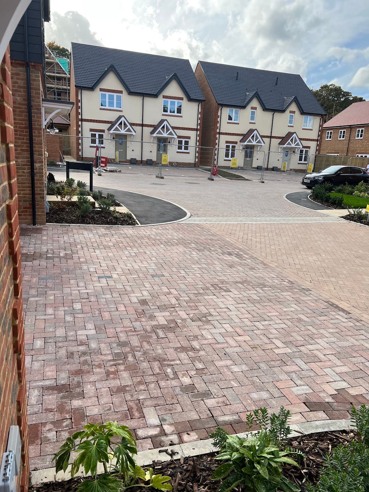 Kings Wood and Abbey Barn Meadows - Image 1