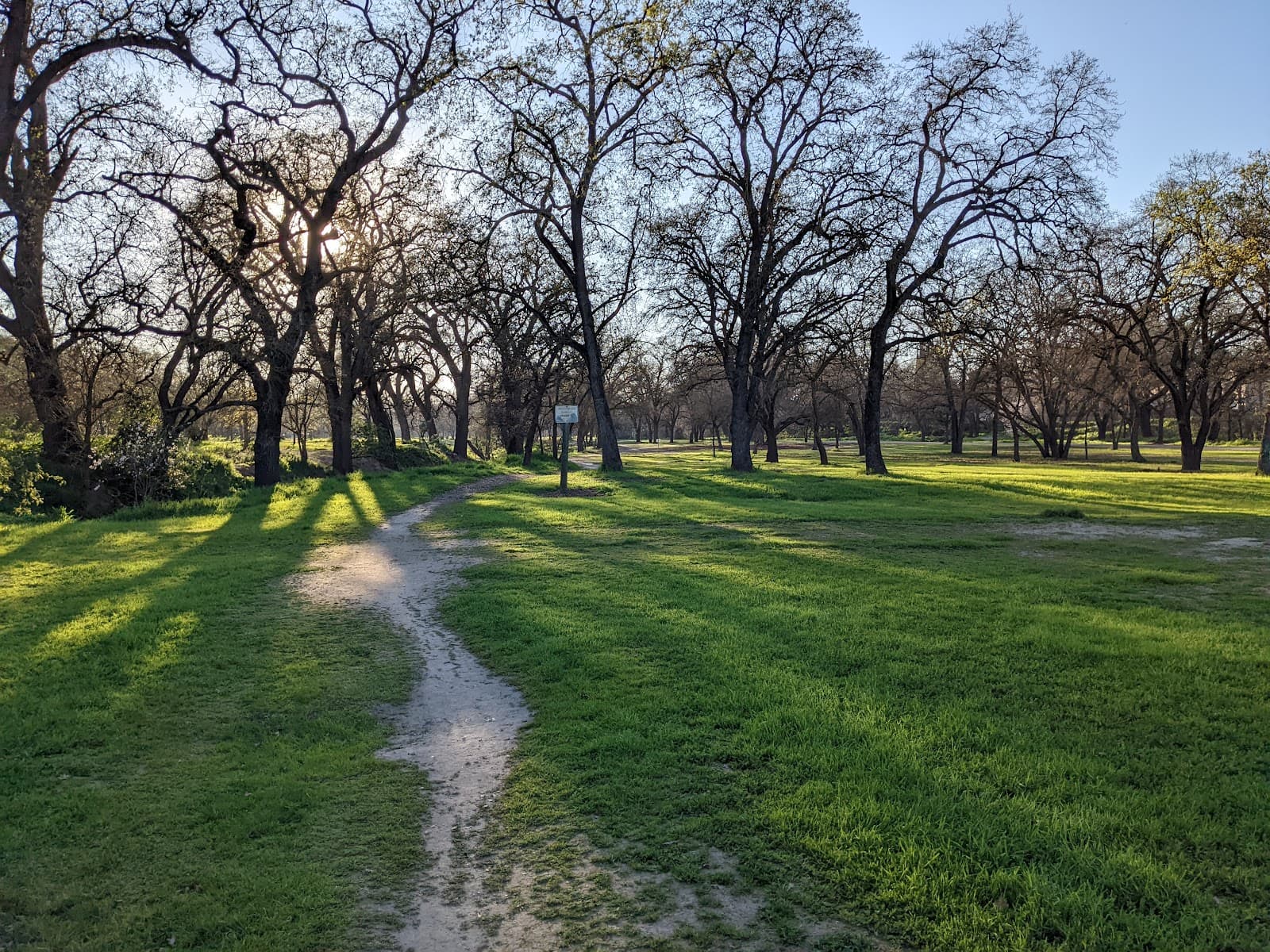 La Loma Neighborhood - Image 1