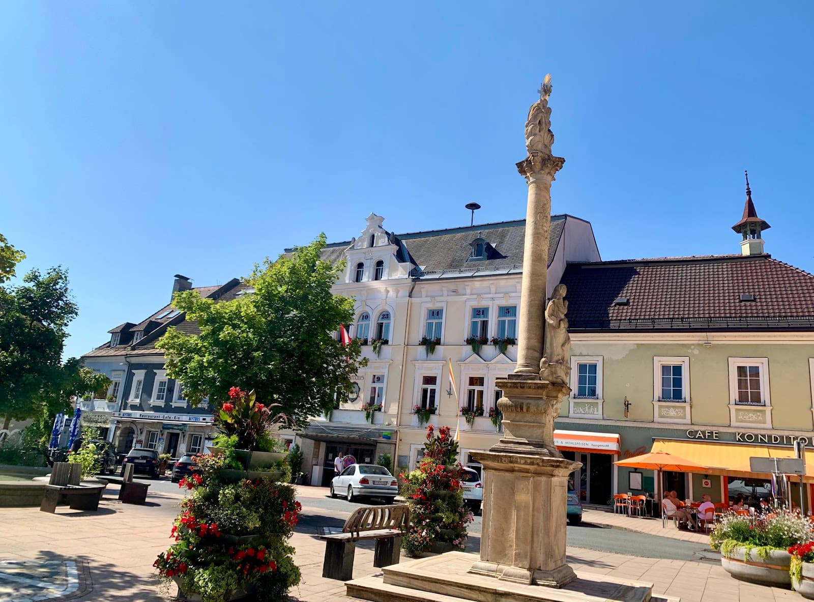 Hauptplatz Main Square - Image 1