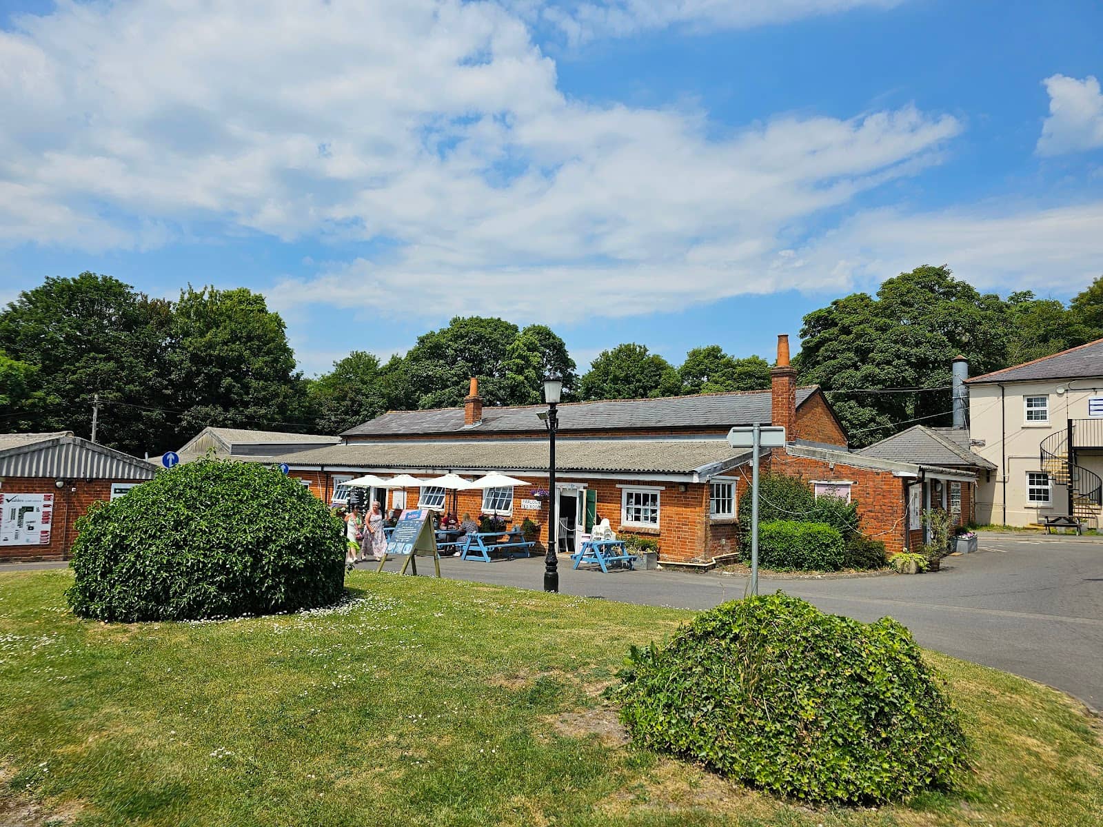 Tea Rooms & Cafe