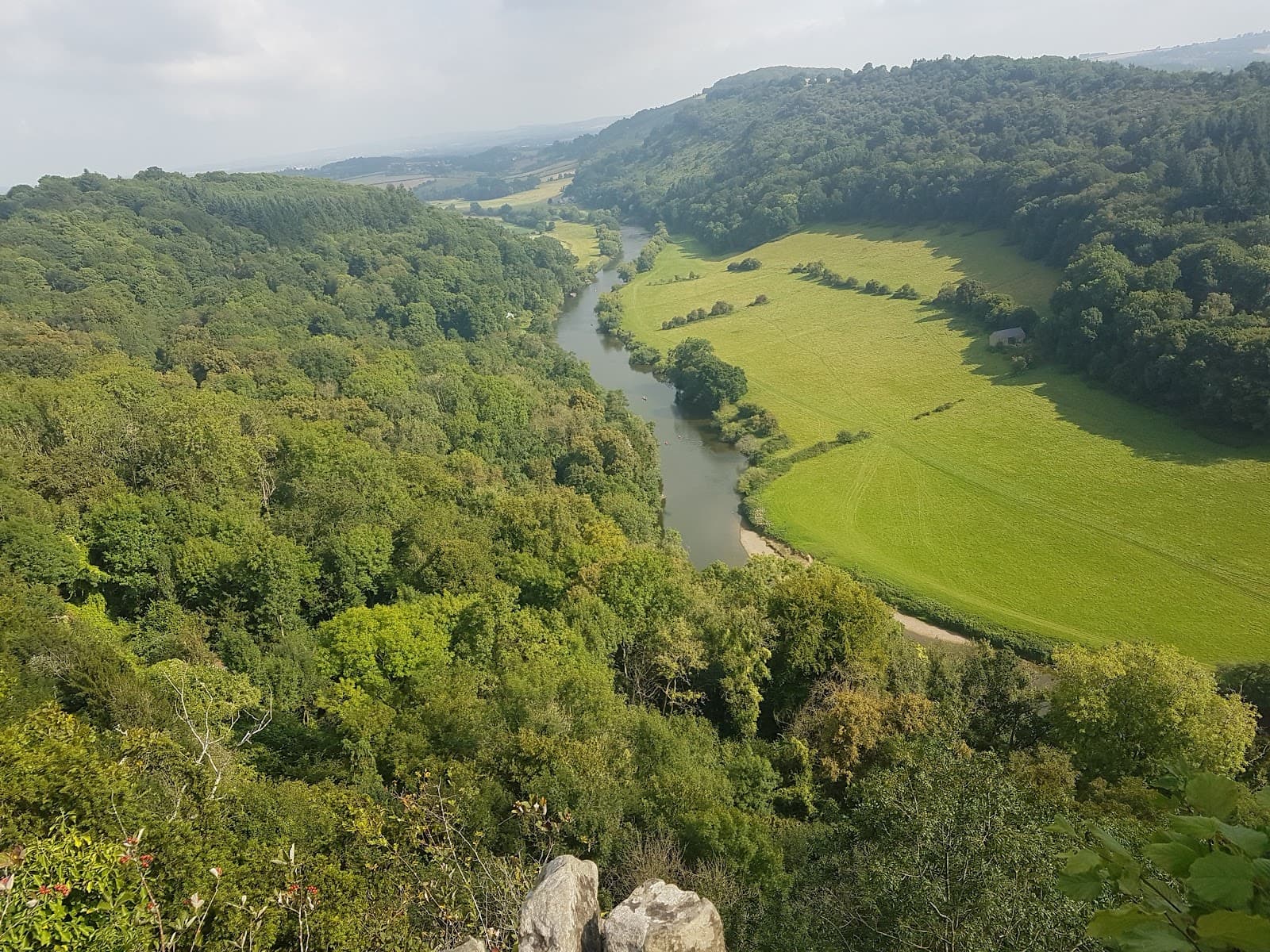 Symonds Yat Rock - Image 1