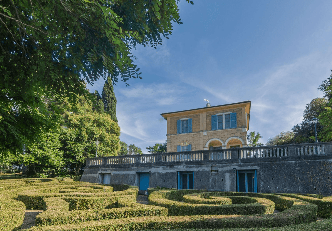 Liberty-Style Villas