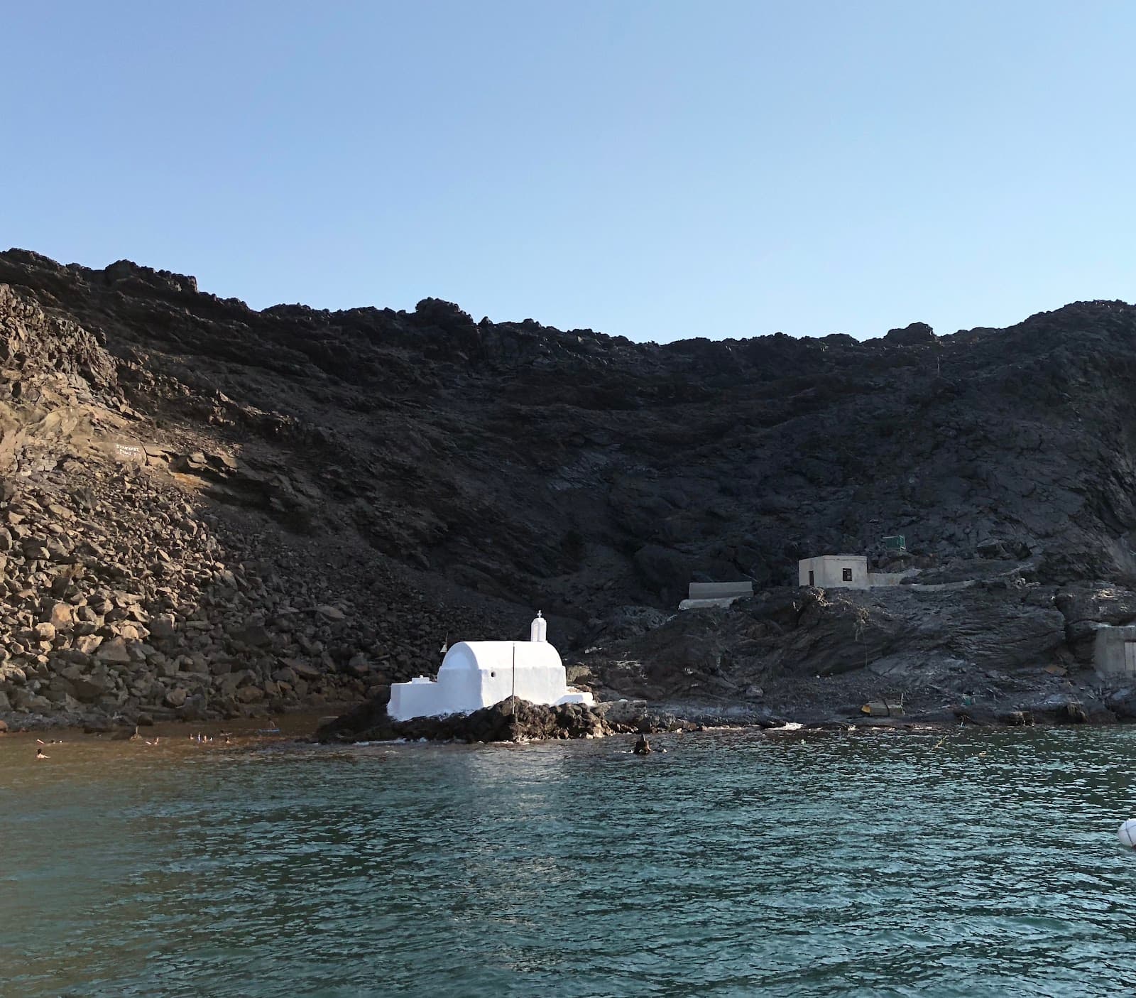 Palea Kameni Hot Springs - Image 1