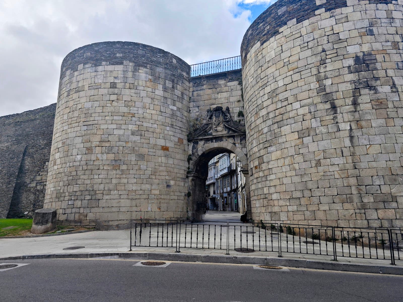 Porta de San Roque - Image 1