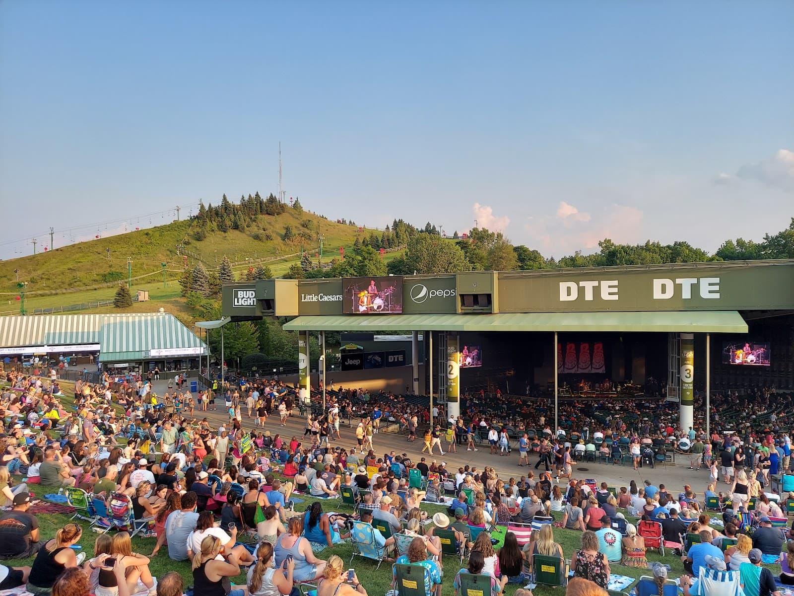 Pine Knob Music Theatre - Image 1