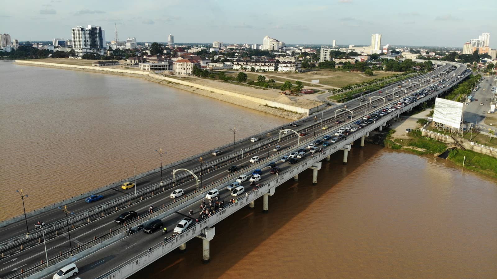 Iconic City Connector